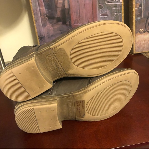 American Rag combat boot size 8. Greyish Purple color. - Picture 8 of 9